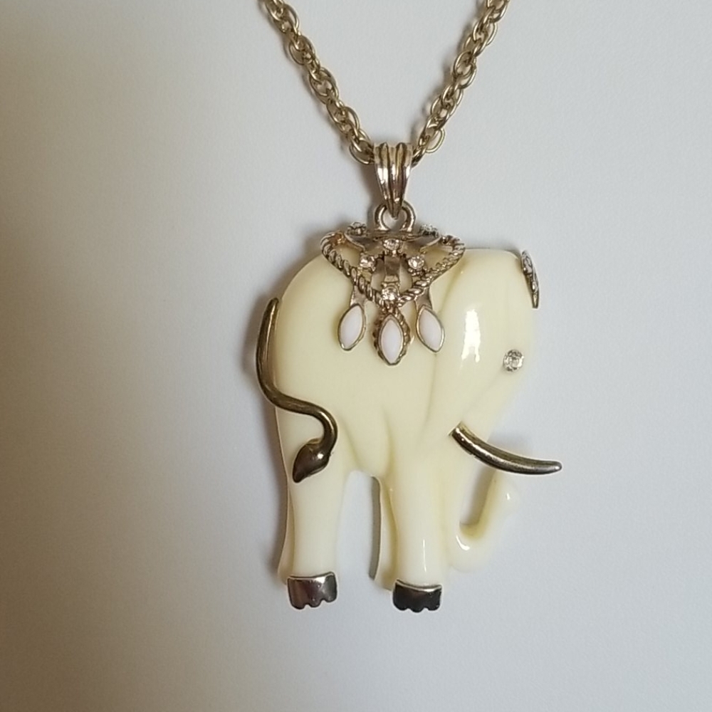 White Elephant Necklace